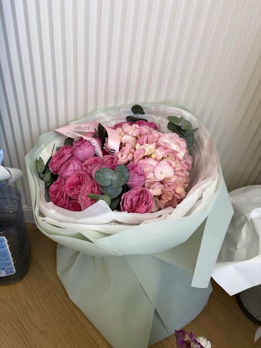 Гүлдер бар. Арзан бағада. Цветы