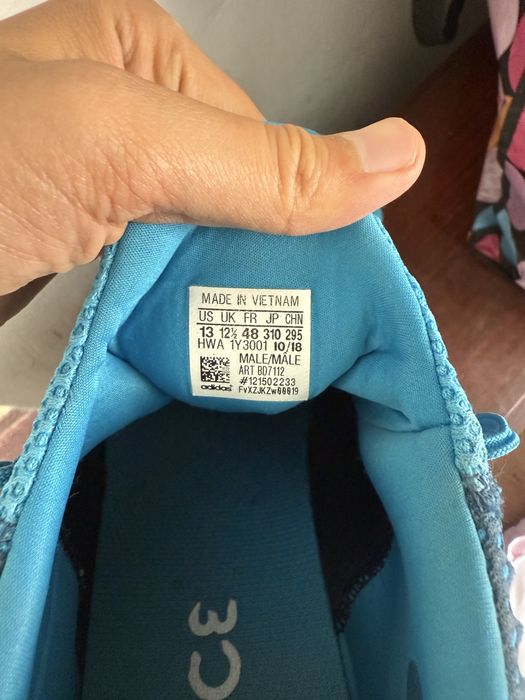 кроссовки оригинал Adidas