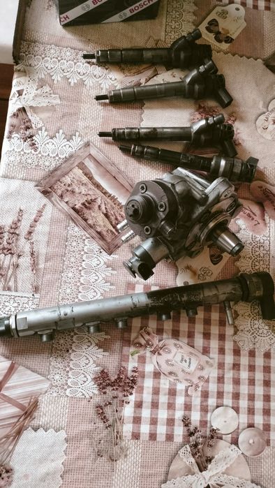 Vând kit injectoare pompa rampă BMW e91 2011 184cp