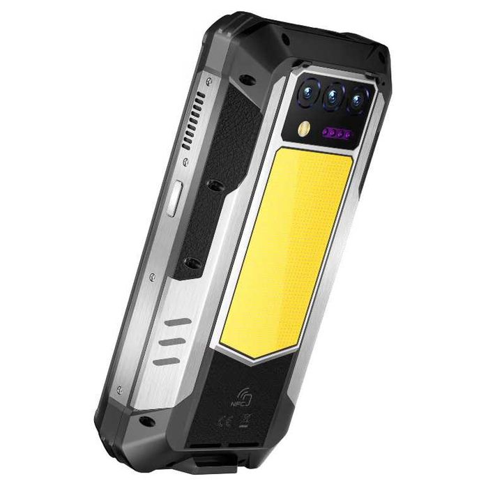 Oukitel WP100 Titan Projector 5G 48GB RAM 512GB ROM с IP68 защита