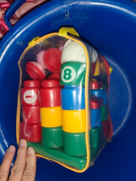 Продам конструктор для малышей