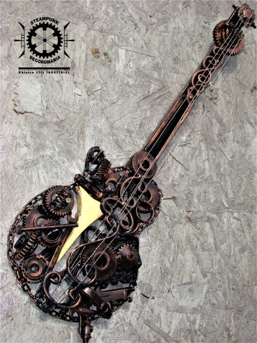 Chitara sau vioara STEAMPUNK, decor stil industrial.