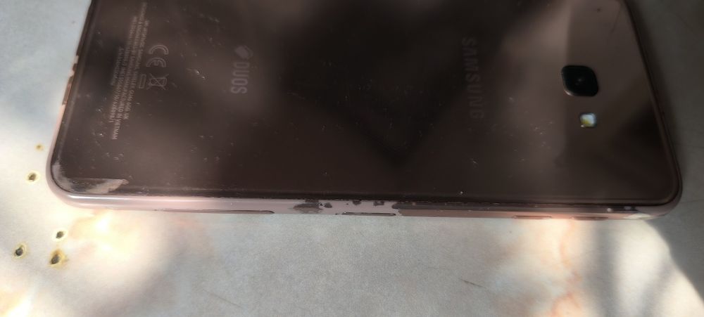 Samsung Galaxy J4+ cu cablu și încărcător