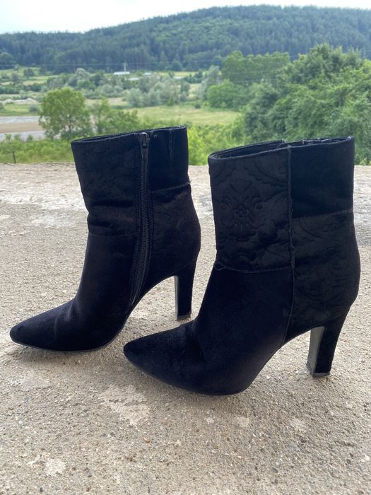 Дамски обувки на ток