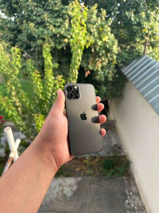 Iphone 12 pro IDEAL