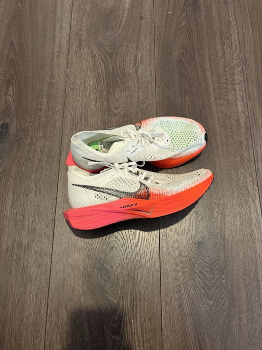Nike ZoomX Vaporfly 3-оригинални дсмски маратонки