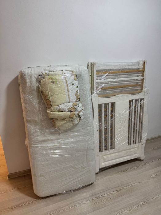 Pătuț bebe copil