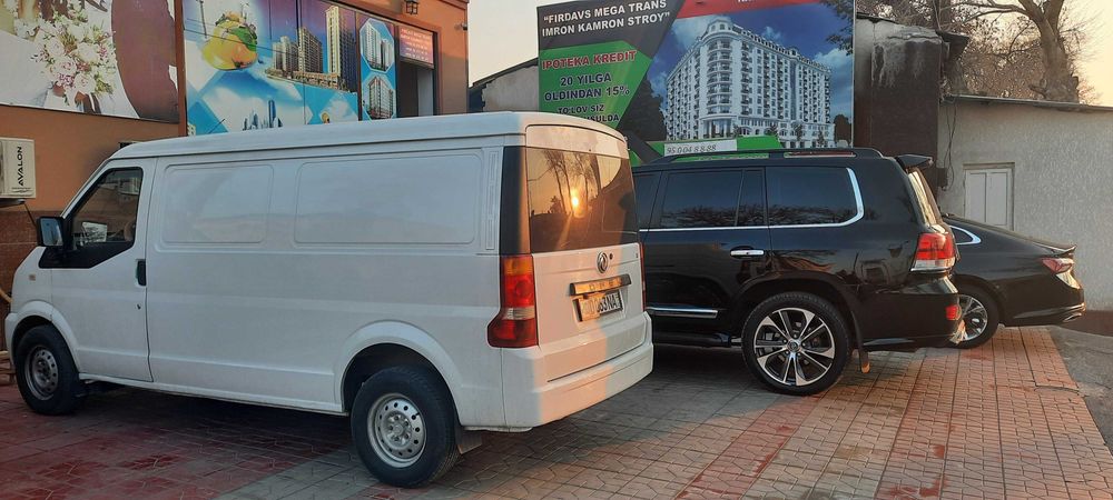 DONG FENG pannel van 2014