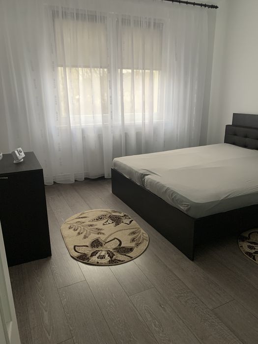 Vand apartament 2 camere  str. Trandilvaniei