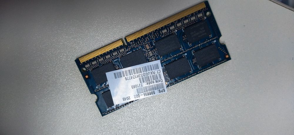 Ram laptop 2 GB 2 Rx8 PC3