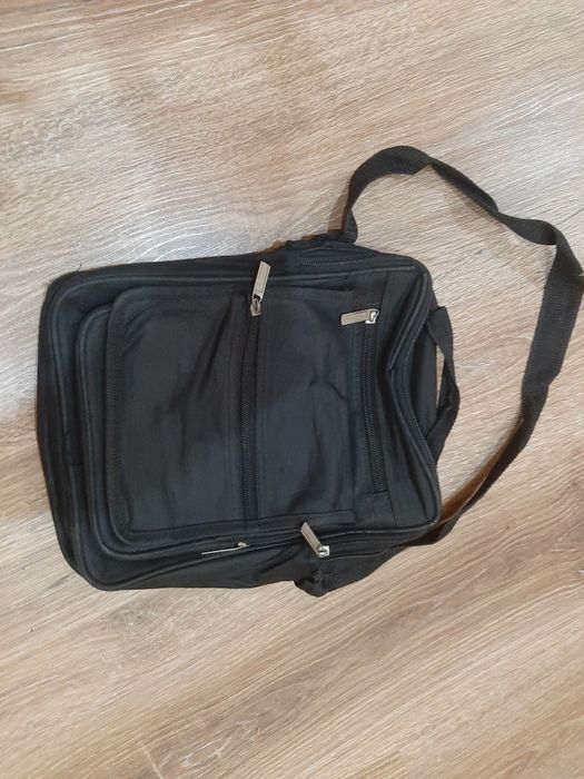 Сумочки, рюкзачок.