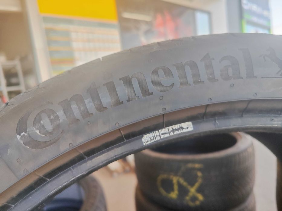 2бр.летни гуми 285/35/23 Continental