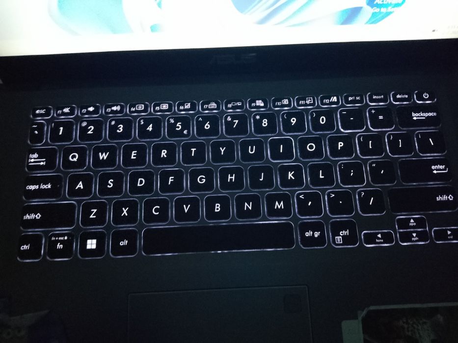 Vând leptop 350 lei