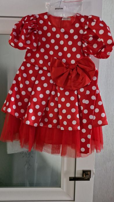 Продам платье на девочку