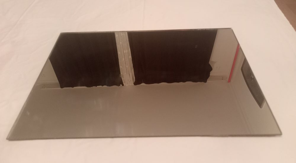 Продам зеркало в отличном состоянии