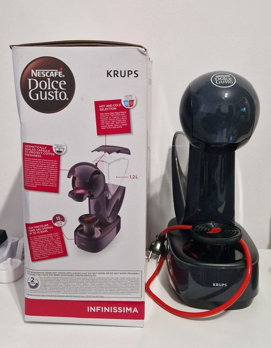 Vând aparat cafea Nescafe Dolce Gusto KRUPS