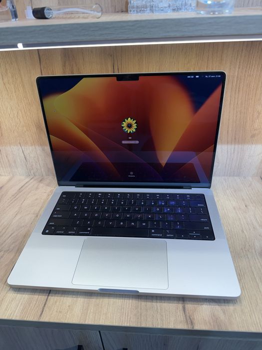 Продам Macbook pro m2 pro 16/512