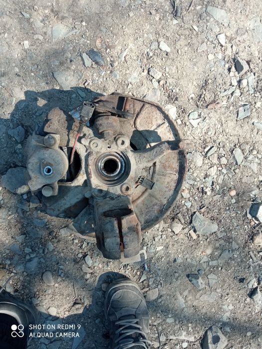 Fuzeta , rulment, etrieri Skoda Octavia 2 cadru motor arc amortizor