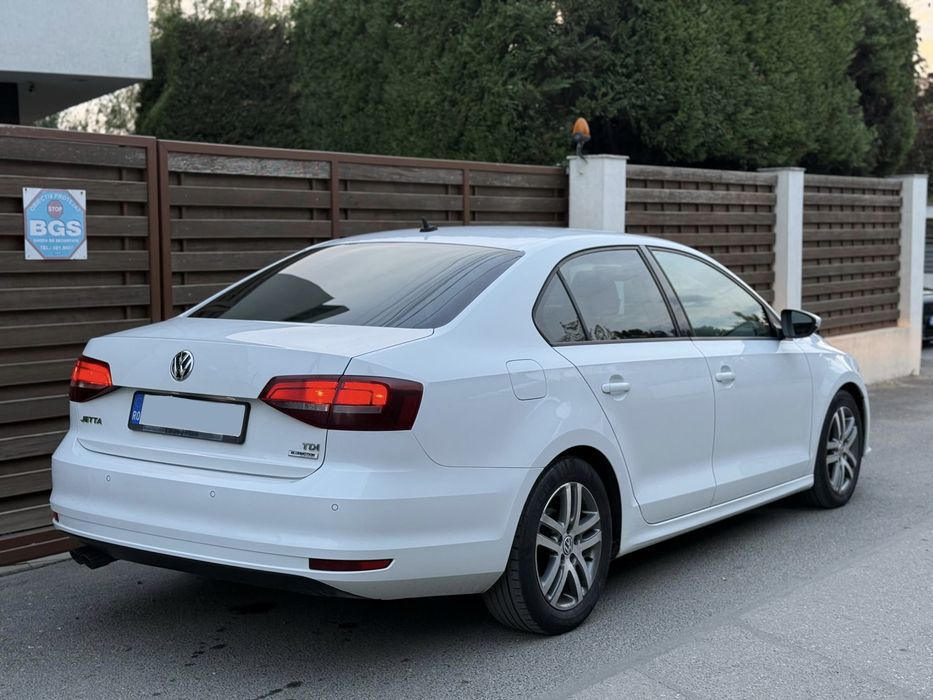 VOLKSWAGEN Jetta 2015 — imagine 4