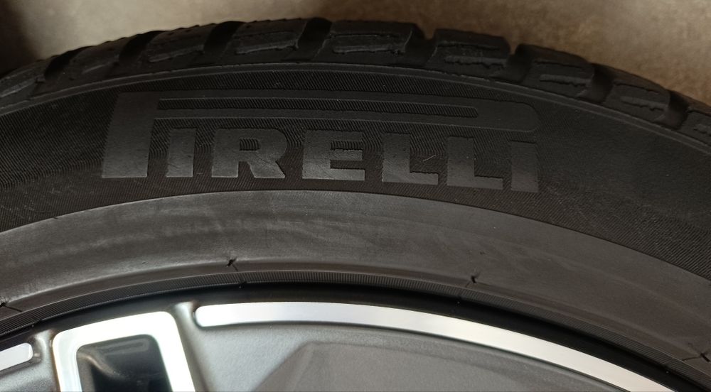 Оригинални джанти с гуми зимни 19 цола Mercedes S-klasse W223 дот 2022