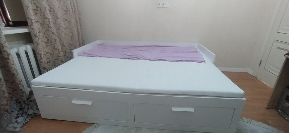 Продаю кровать икею