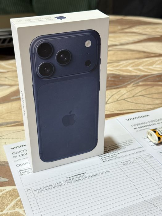 Iphone 17 Pro  Deep Blue 256! Като Нов!!!Гаранция!