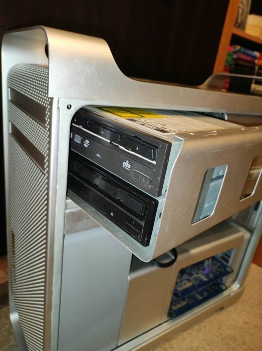 Apple Mac Pro 1.1