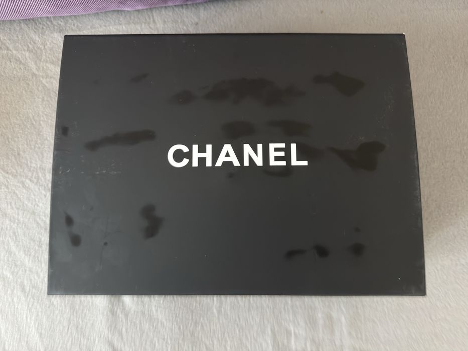 Vand geanta Chanel
