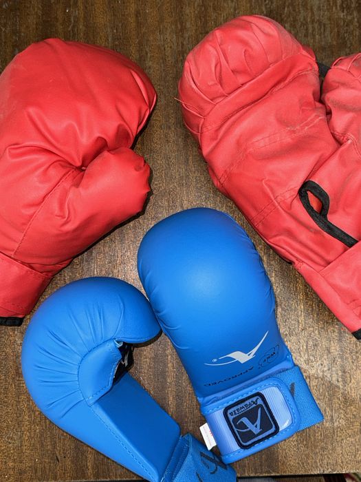 2 пары перчатков по цене одной!