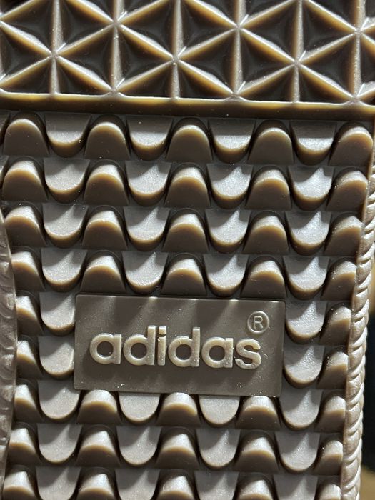 Продам кроссовки ADIDAS SAMBA