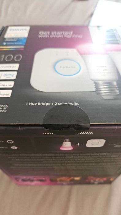 Set Philips Hue- 2 becuri si Bridge- NOU, sigilat
