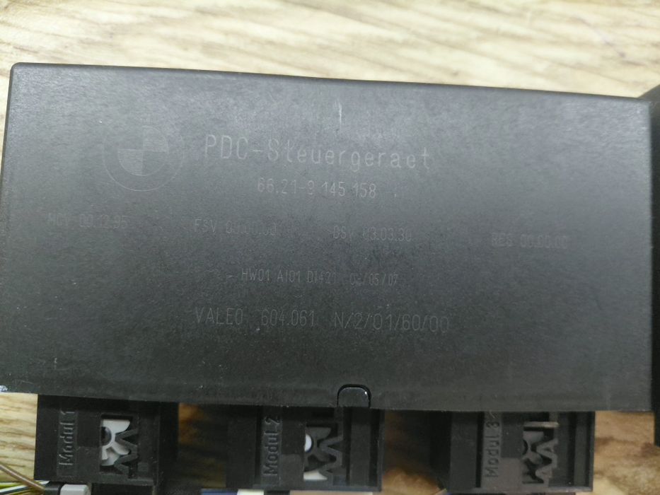 PDC парктроник модул е60 е60lci e63 e63lci e64 e65 e66 e67 e70 e71