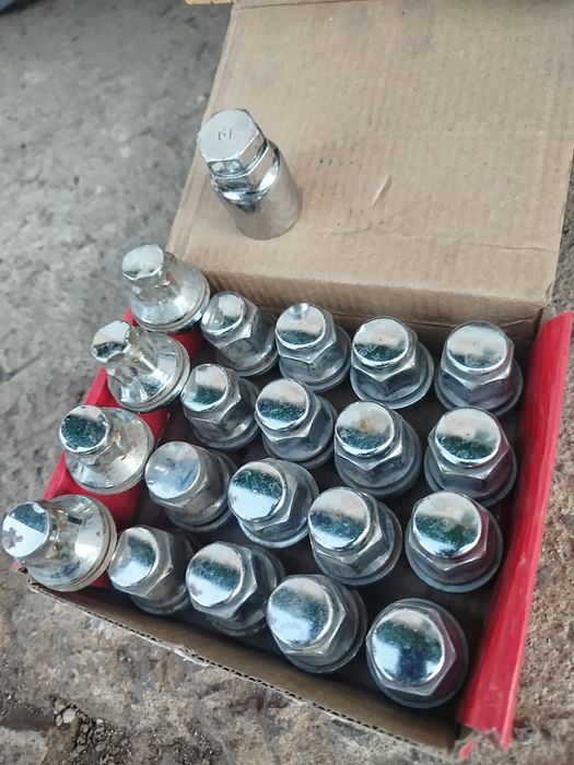 Продам диски титановые