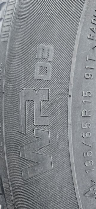 195/65/15 nokian всесезонни гуми 2броя 15 евро за броя