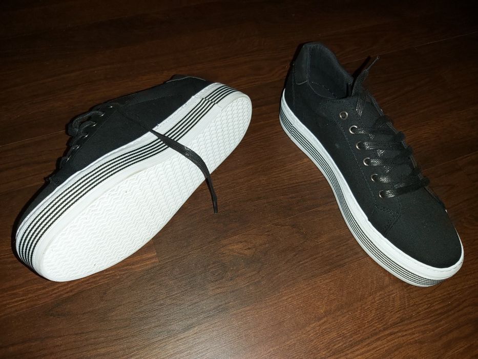 Pantofi dama noi nepurtati