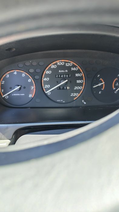 Honda cr v  газ-бензин