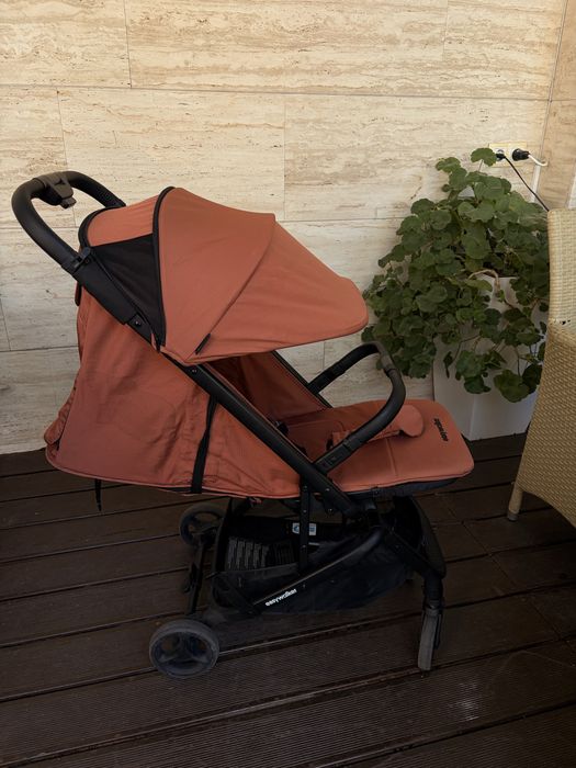 Easywalker Miley 2 лятна количка, cabin size