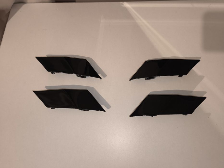 Заглушка переднего бампера Kia Ceed 86565J7KA0 Киа Сид 86566J7KA0