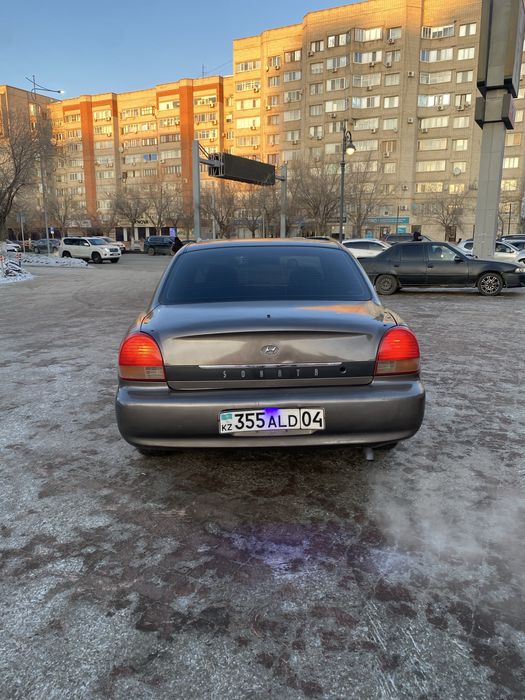 Hyundai Sonata продам машину