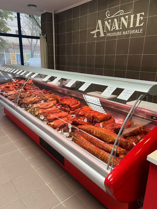 Vitrina orizontala Mezeluri