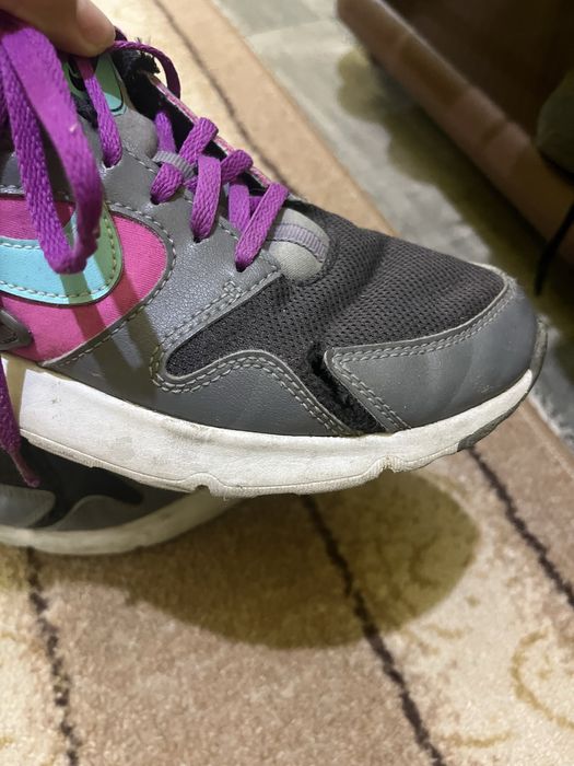 Nike обувки 39номеер