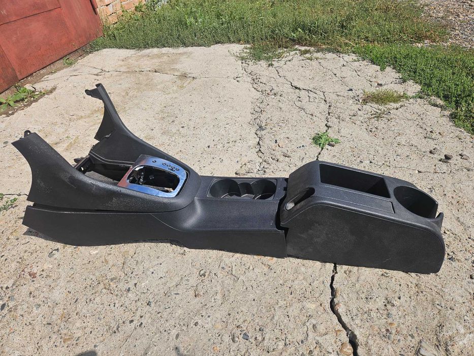 Консоль кпп гольф 6