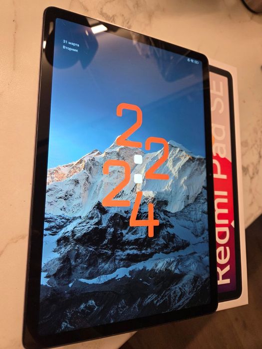 Продам планшет большого размера