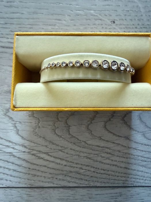 Гривна SWAROVSKI Gold Tone Plated