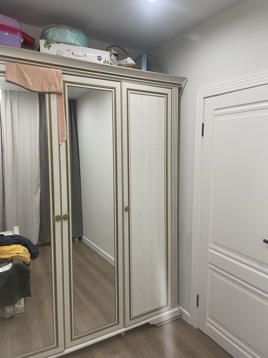 Спальный гарнитур