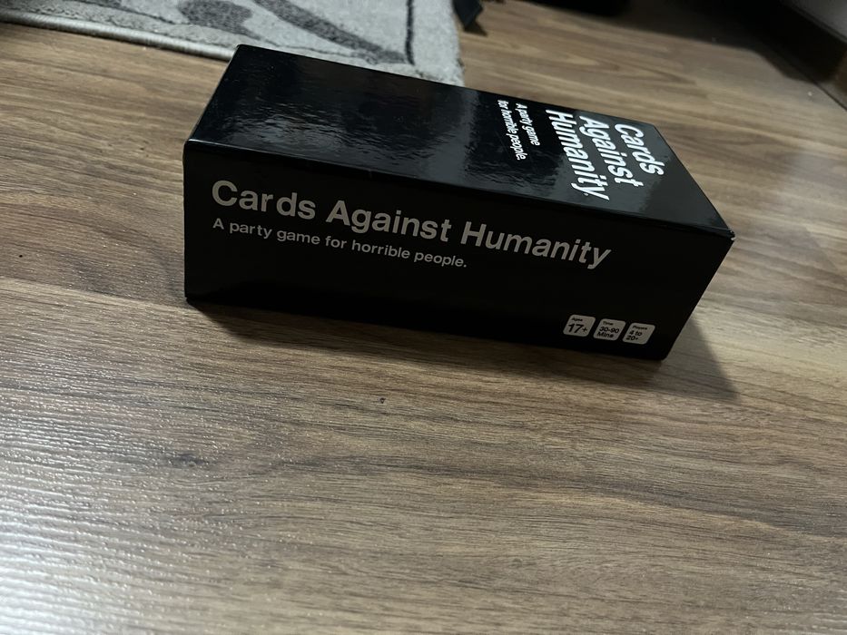 Joc de societate Cards Against Humanity