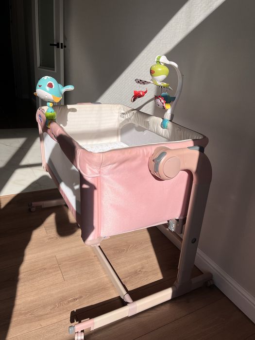 Продам музыкальные игрушки