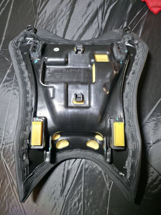 Sa originală CFMOTO 450SR