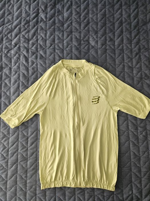 Compressport тениска и клин