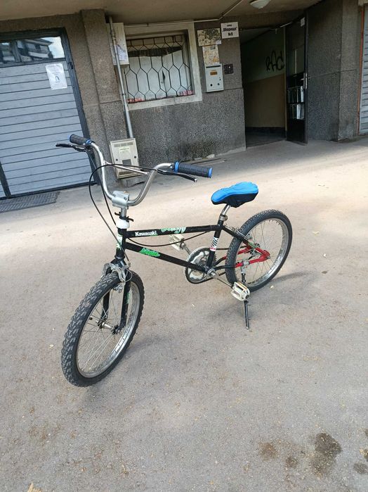 Колелото е BMX A е много запазено 20 цолови гуми+подарък задна и предна капла!